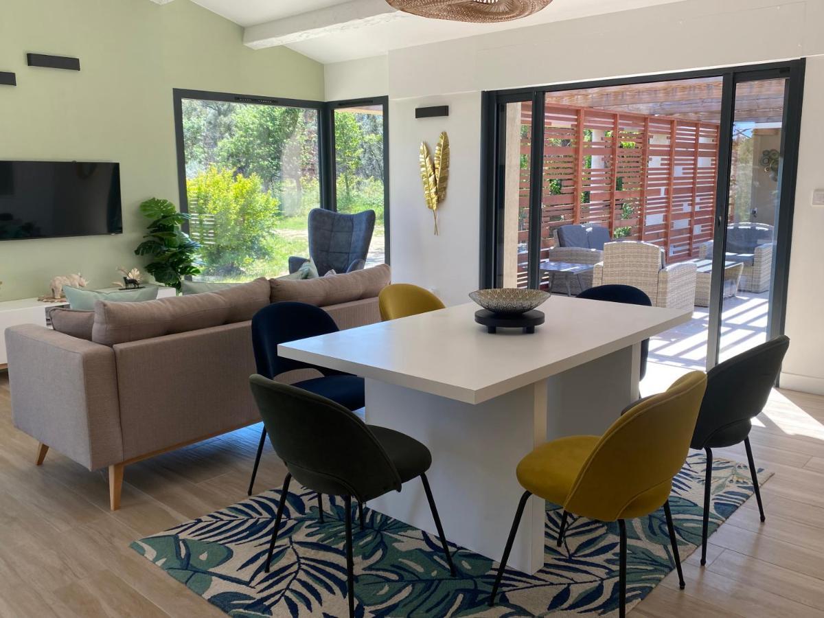 קוגולין Magnifique Villa Avec Piscine Au Coeur Des Vignes מראה חיצוני תמונה