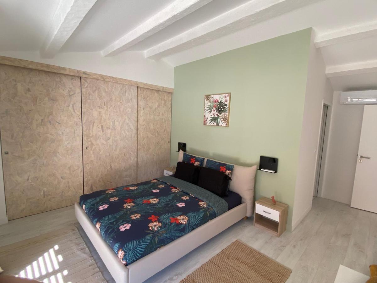 קוגולין Magnifique Villa Avec Piscine Au Coeur Des Vignes מראה חיצוני תמונה